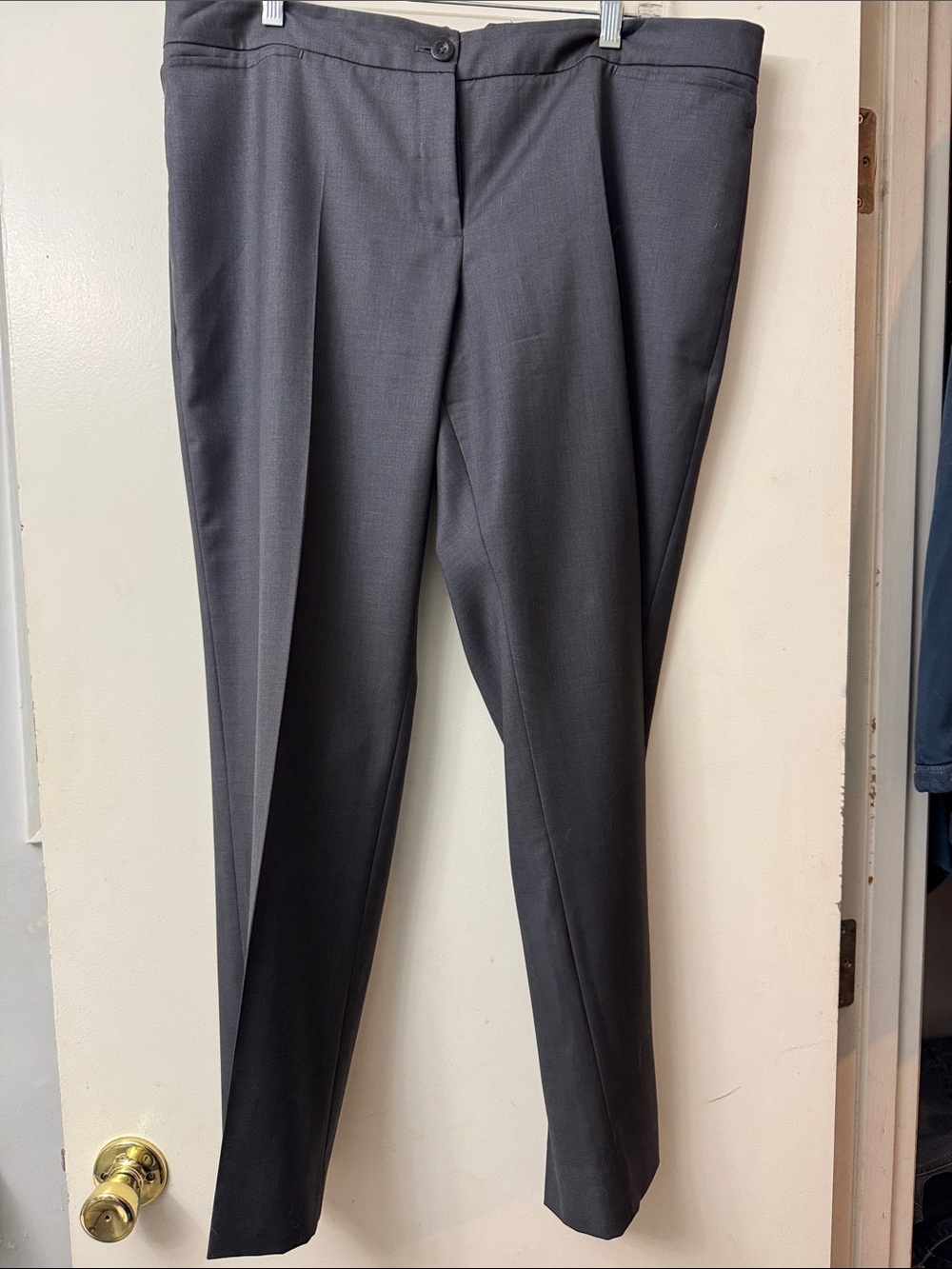 Faconnable women’s dress pants, size 14
